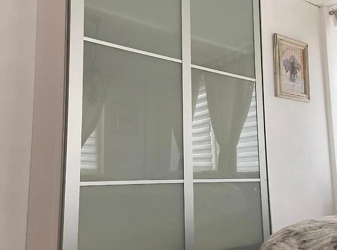 شقة Bed&bulbs هيليخوم